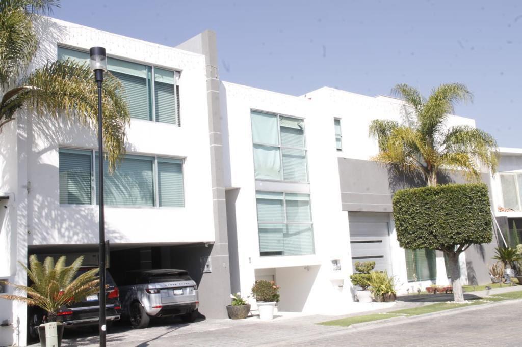 RENTA CASA 333
