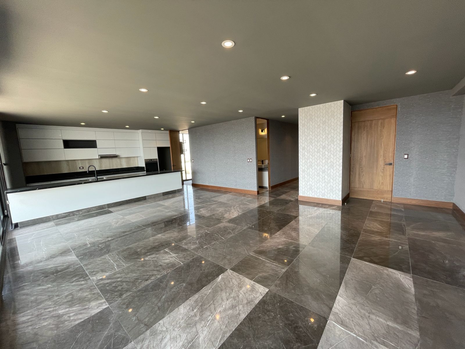 RENTA DEPARTAMENTO BAGA