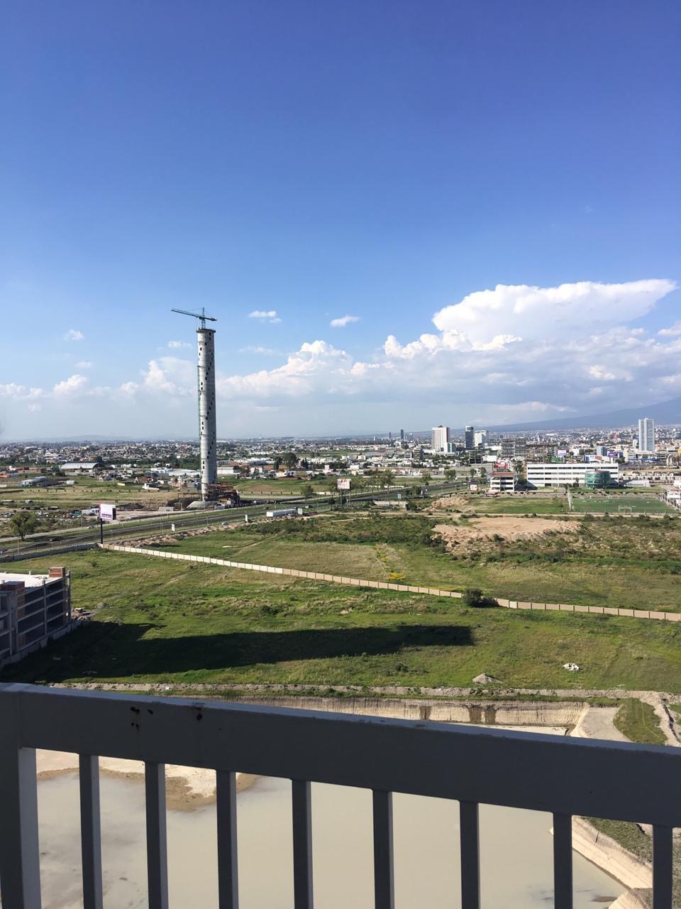 Departamento amueblado Sonata Towers piso 17